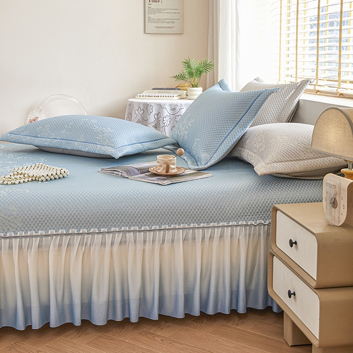 91家纺网 家纺一手货源 找家纺 桂雅居 2025春夏新款高分子凉席三件套床裙款 天空蓝