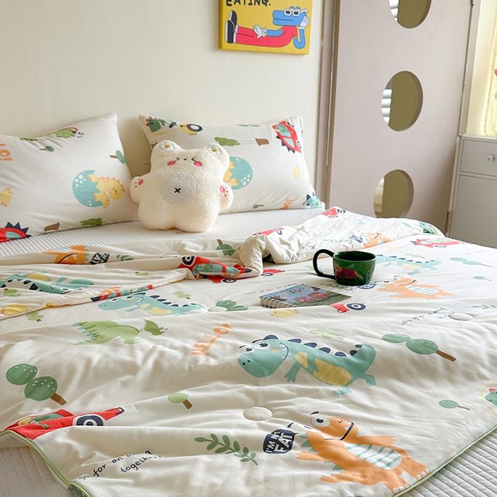 91家纺网 家纺一手货源 找家纺 麦伦家居 2025新款云柔针织棉大豆夏凉被 汽车恐龙