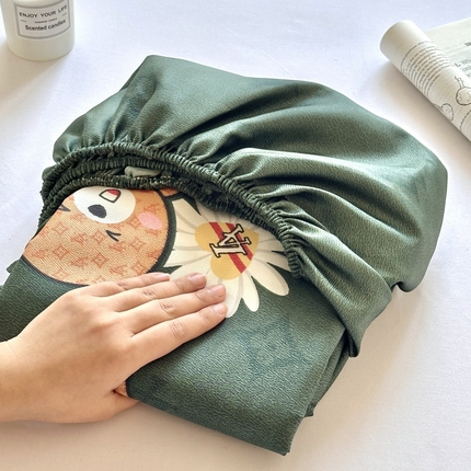 91家纺网 家纺一手货源 找家纺 乐居家纺 2025新款亲肤舒适活性印染水洗冰丝床笠 米妮兔-绿