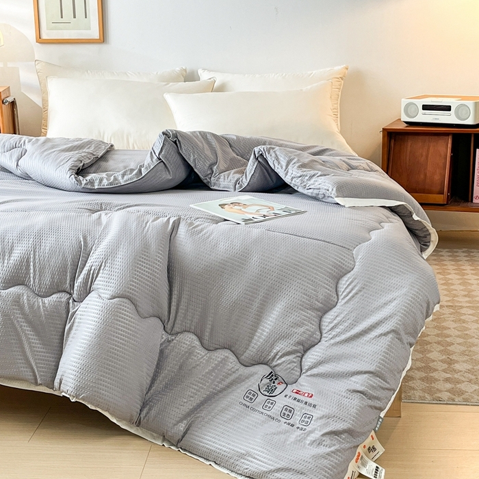 91家纺网 家纺一手货源 找家纺 百花王2025新款泡泡棉纯色简约升级款大豆被子被芯 原棉大豆被泡泡升级款 -灰色