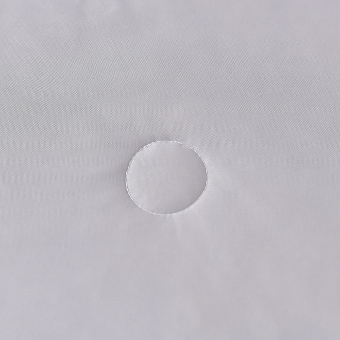 91家纺网 家纺一手货源 找家纺 畅畅家纺 2025新款夏季凉感丝足球花纯色凉席夏被四件套 足球花-陨石灰