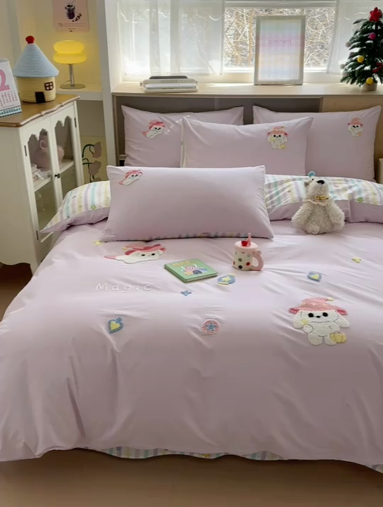 91家纺网 家纺一手货源 找家纺 如意朵2025新款全棉毛巾绣四件套 魔法师