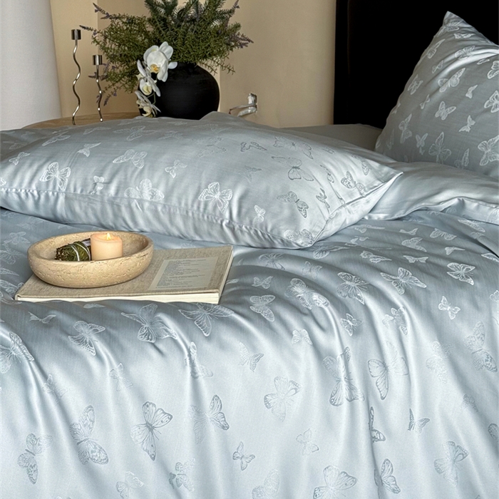 91家纺网 家纺一手货源 找家纺 FORTWO2025新款60支兰精天丝浮雕提花四件套		 云渺-蓝