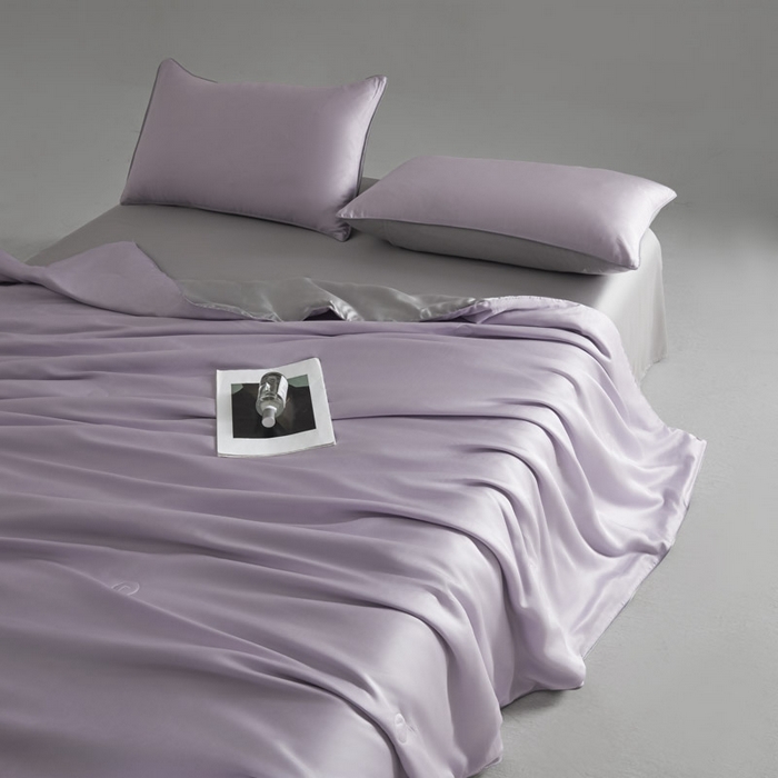 91家纺网 家纺一手货源 找家纺 AB家纺2025新品A类莱赛尔双拼50天丝空调夏被四件套 云霞紫-烟灰