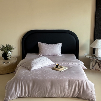 91家纺网 家纺一手货源 找家纺 （总）FORTWO2025新款60支兰精天丝浮雕提花四件套		