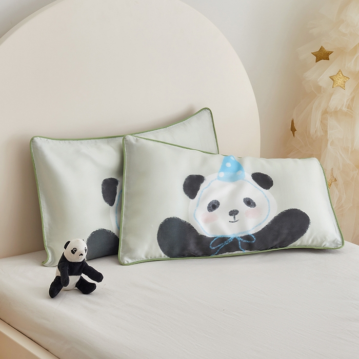 91家纺网 家纺一手货源 找家纺 荷马之梦  2025新款系列——A类60s原创手绘卡通儿童枕套 胖达