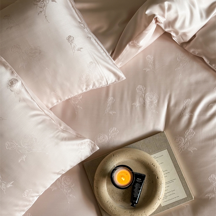 91家纺网 家纺一手货源 找家纺 FORTWO2025新款60支兰精天丝浮雕提花四件套		 白茶