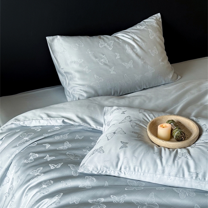 91家纺网 家纺一手货源 找家纺 FORTWO2025新款60支兰精天丝浮雕提花四件套		 云渺-蓝