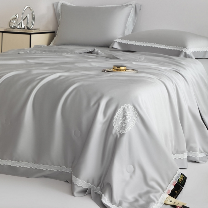 91家纺网 家纺一手货源 找家纺 桂雅居2025新款80支进口莱赛尔双丝夏被-达芙妮 雅灰