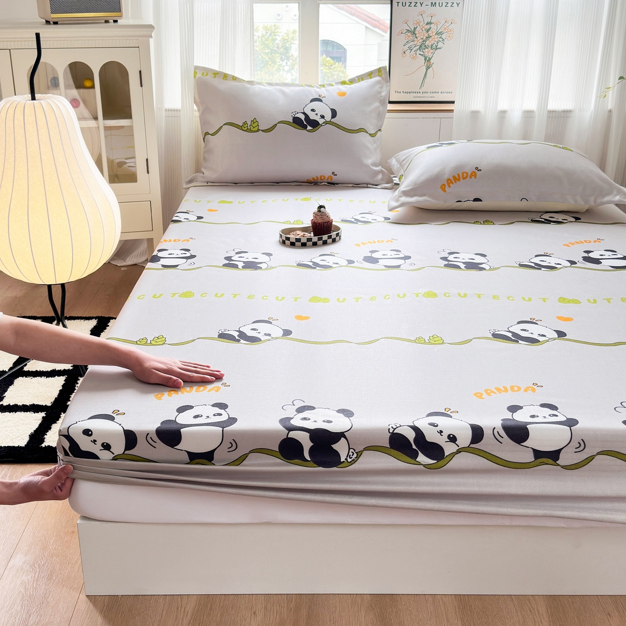 91家纺网 家纺一手货源 找家纺 乐居家纺 2025新款亲肤舒适活性印染水洗冰丝床笠 熊猫-灰