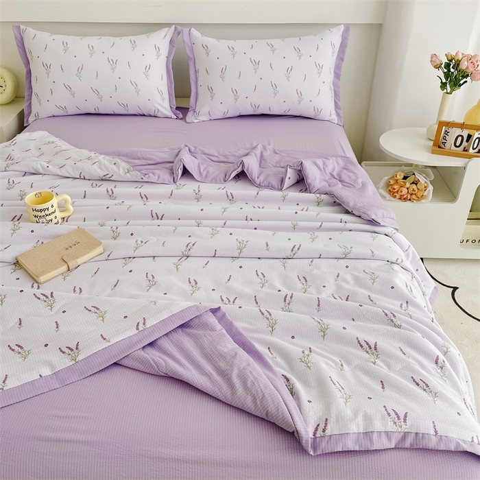 91家纺网 家纺一手货源 找家纺 南北家居 2025新款亲肤泡泡棉提花夏被 紫色香