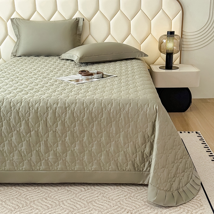 91家纺网 家纺一手货源 找家纺 好阁家纺 2025新款100支全棉蚕丝豆邦纤维床盖 绿墨