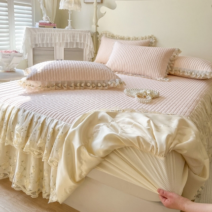 91家纺网 家纺一手货源 找家纺 （总）恋尚 2025新款乳胶凉感床笠裙-甜朵【控价170起】