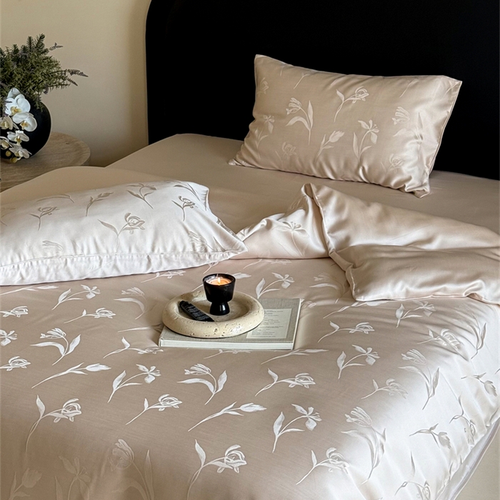 91家纺网 家纺一手货源 找家纺 FORTWO2025新款60支兰精天丝浮雕提花四件套		 花香