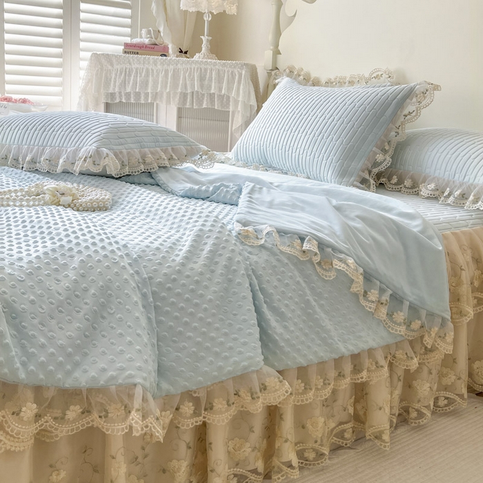 91家纺网 家纺一手货源 找家纺 恋尚 2025新款乳胶凉感床笠裙-甜朵【控价170起】 甜朵-清新蓝