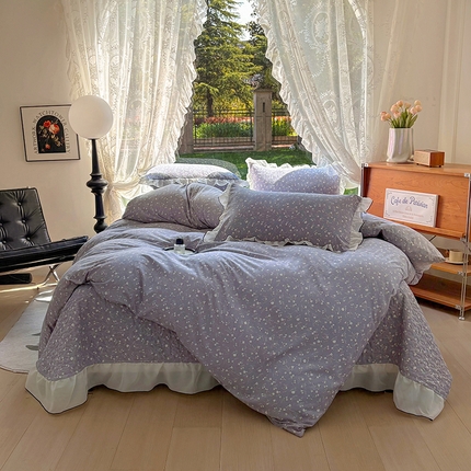 91家纺网 家纺一手货源 找家纺 2025新款水洗棉夹棉床盖四件套韩版蕾丝花边小清新针织棉单被套小碎花皱皱棉直播爆款网红四季跑量款 克拉之恋