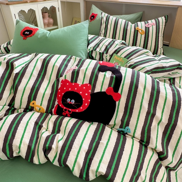 91家纺网 家纺一手货源 找家纺 如意朵2025新款全棉毛巾绣四件套 小红猫