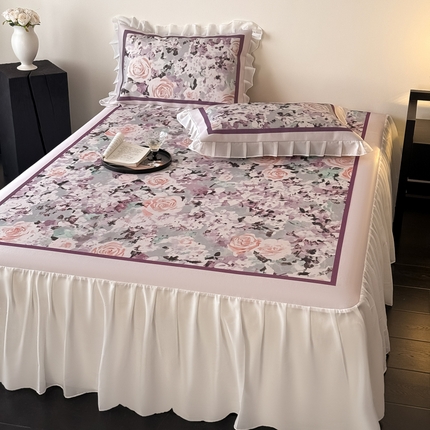 91家纺网 家纺一手货源 找家纺 （总）典曼家纺 2025春夏新款高精密800D数码印花冰丝雪纺床裙款凉席席子