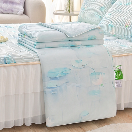 91家纺网 家纺一手货源 找家纺 （总）畅畅家纺 2025新款夏季凉感丝印花足球花凉席夏被夏凉被空调被四件套