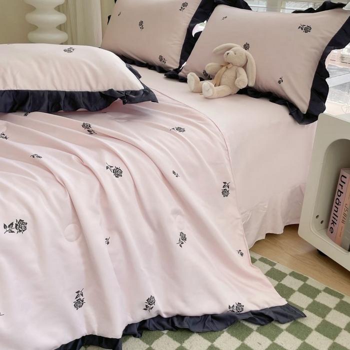 91家纺网 家纺一手货源 找家纺 绣女坊  2025新款水洗天丝夏被四件套 粉色玫瑰