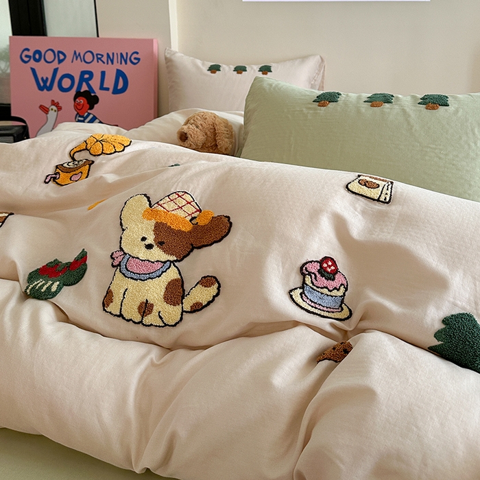 91家纺网 家纺一手货源 找家纺 TT.one 塔塔家居 2025新款全棉双层纱毛巾绣萌宠系列四件套 派对小狗