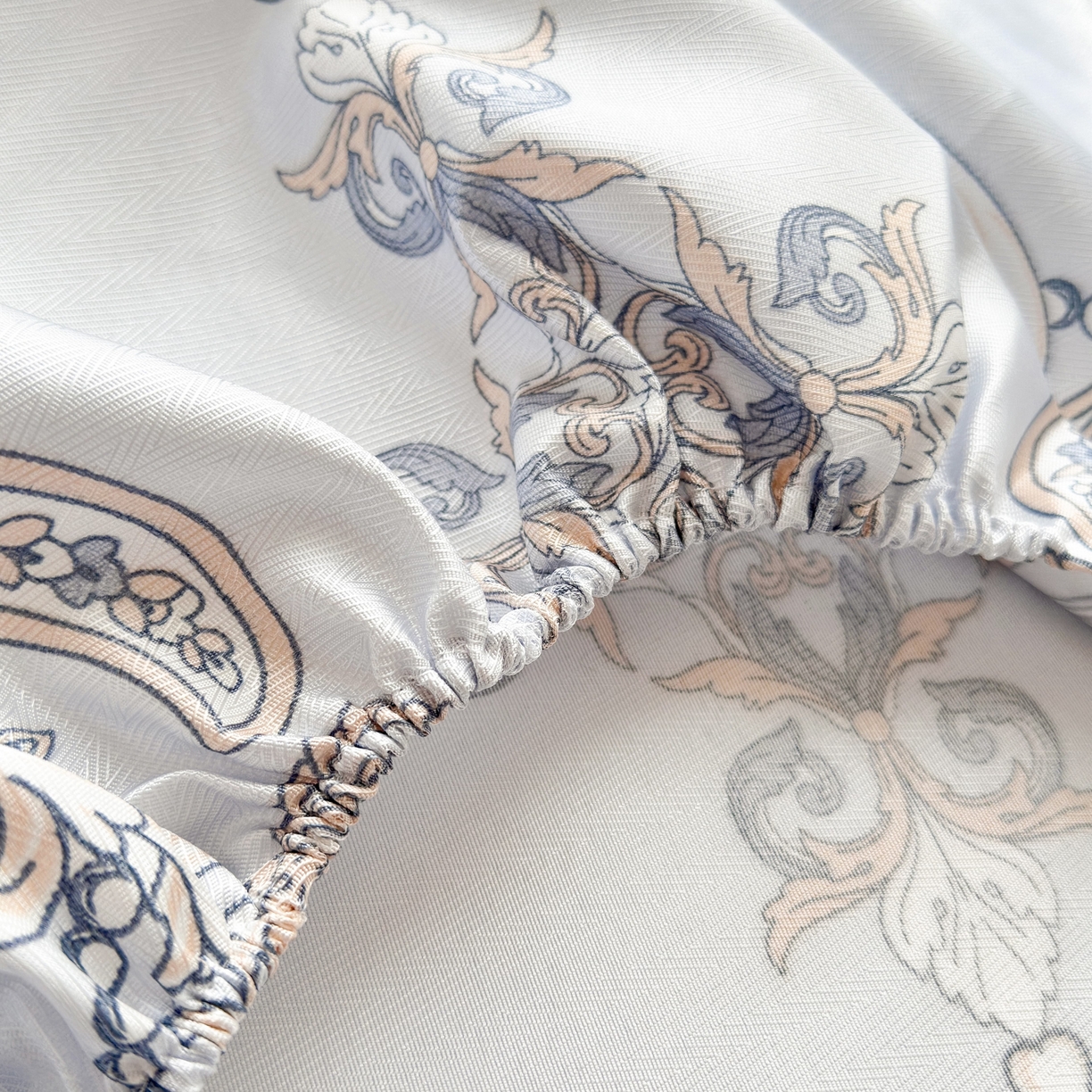 91家纺网 家纺一手货源 找家纺 乐居家纺 2025新款亲肤舒适活性印染水洗冰丝床笠 古色古香