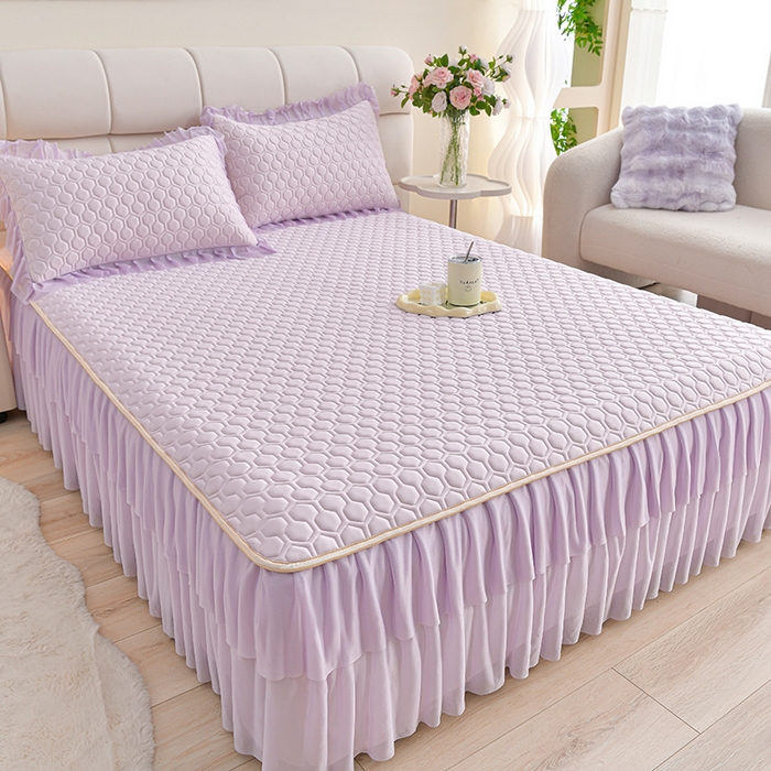 91家纺网 家纺一手货源 找家纺 畅畅家纺 2025新款夏季凉感丝足球花纯色凉席夏被四件套 足球花-魅紫