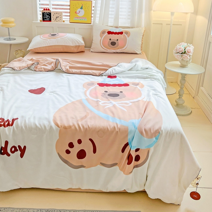 91家纺网 家纺一手货源 找家纺 海岛哥哥 2025新款水洗棉大版卡通夏被 生日熊