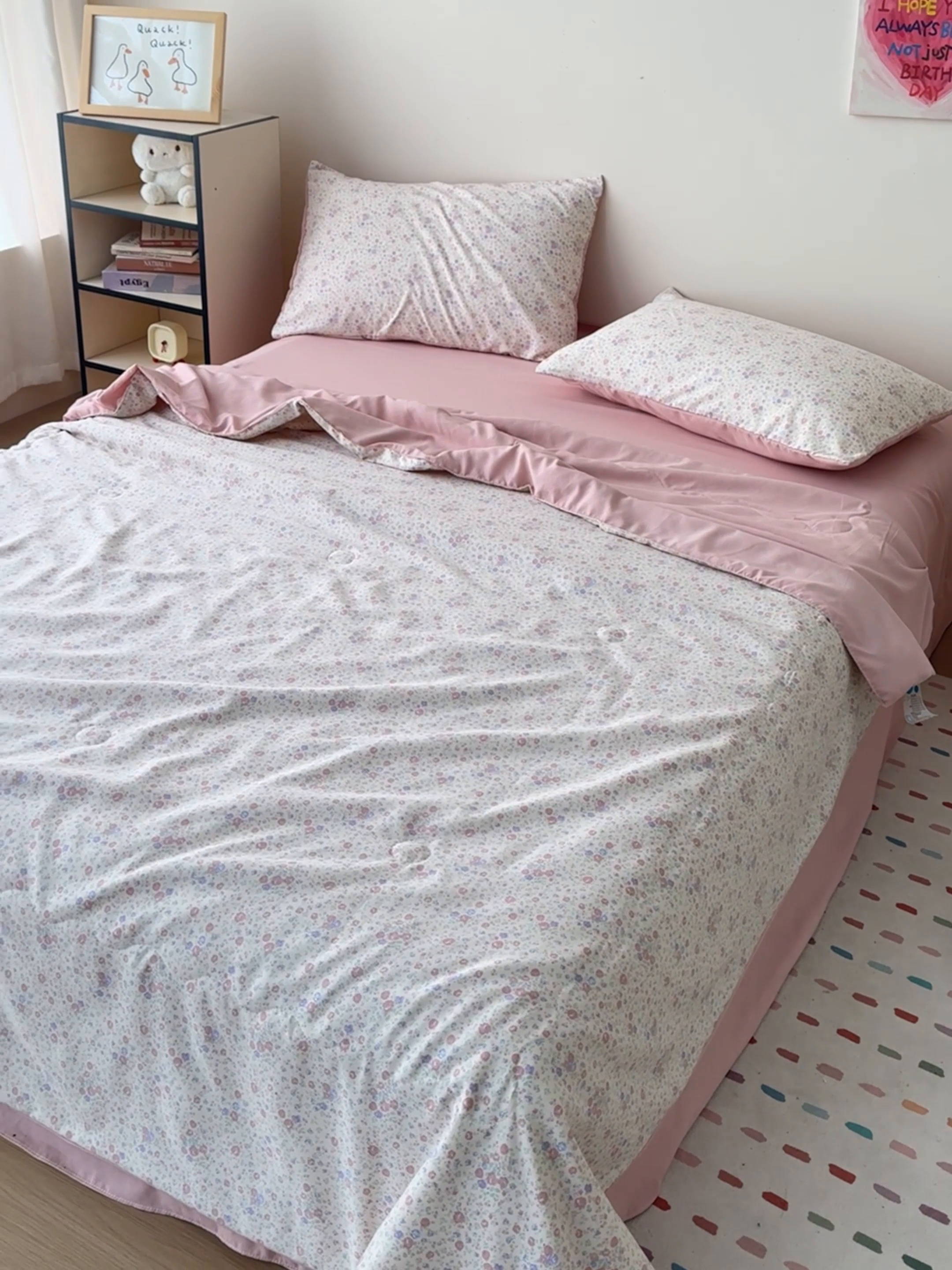 91家纺网 家纺一手货源 找家纺 南北家居 2025新款针织棉双层纱夏被四件套 樱落