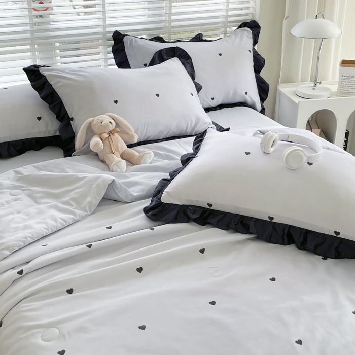 91家纺网 家纺一手货源 找家纺 绣女坊  2025新款水洗天丝夏被四件套 蓝色爱心