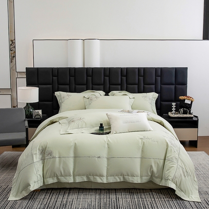 91家纺网 家纺一手货源 找家纺 张公子婚庆馆 2025新款120支新疆长绒棉居家绣花工艺系列四件套—花雾 青草绿