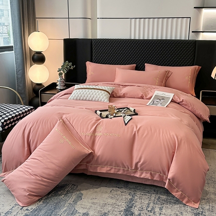 宇彬家纺 2025直播新款13374全棉纯棉母婴级压线一字绣纯色刺绣四件套全棉纯棉贡缎新疆长绒字母款铂金系列 茶花-奶油粉