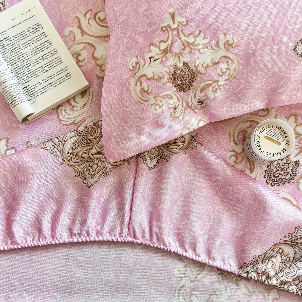 91家纺网 家纺一手货源 找家纺 乐居家纺 2025新款亲肤舒适活性印染水洗冰丝床笠 空谷幽兰-粉