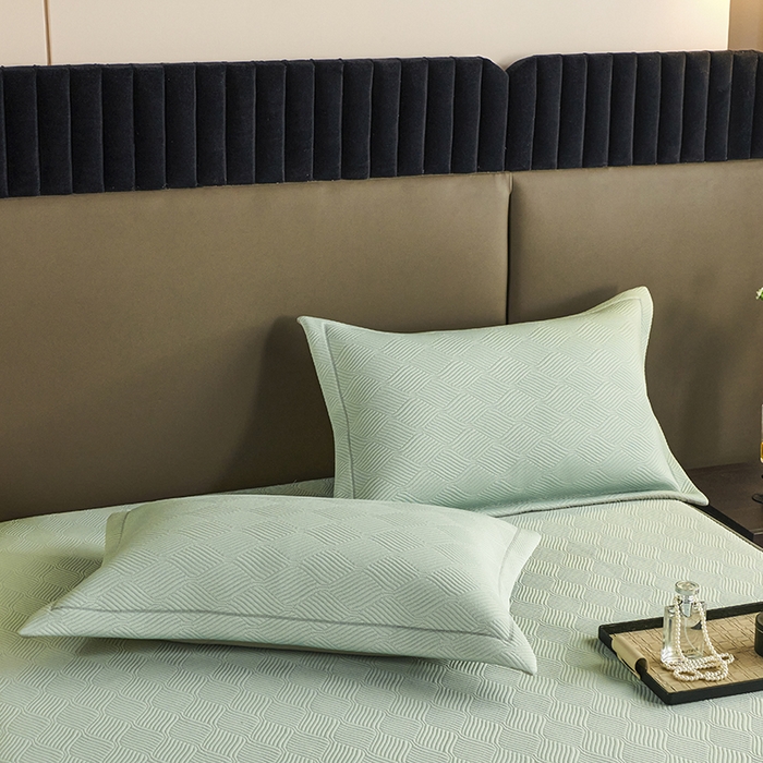 91家纺网 家纺一手货源 找家纺 桂雅居 2025新款高科技冷凝高分子超速凉感软席三件套 抹茶绿