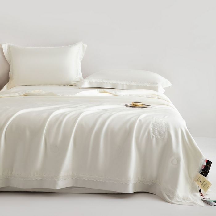 91家纺网 家纺一手货源 找家纺 桂雅居2025新款80支进口莱赛尔双丝夏被-达芙妮 象牙白