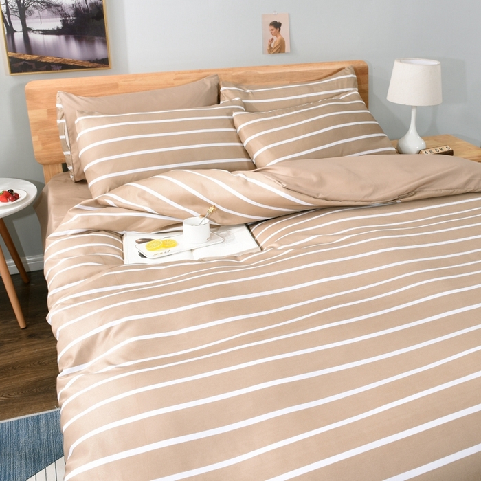 91家纺网 家纺一手货源 找家纺 百花王2025新款斜纹天丝莫代尔四件套 驼色条纹