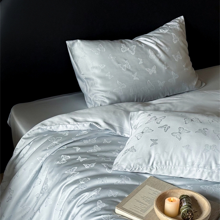 91家纺网 家纺一手货源 找家纺 FORTWO2025新款60支兰精天丝浮雕提花四件套		 云渺-蓝