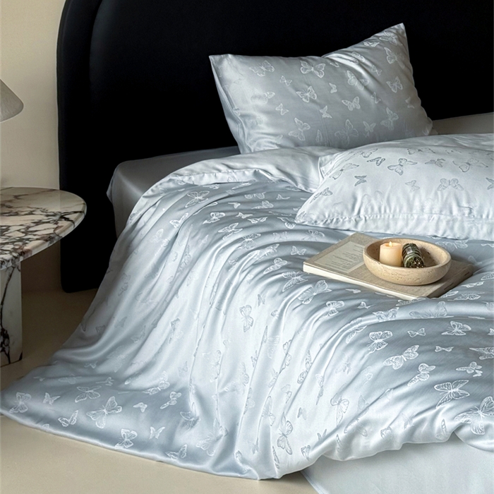 91家纺网 家纺一手货源 找家纺 FORTWO2025新款60支兰精天丝浮雕提花四件套		 云渺-蓝