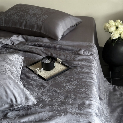 91家纺网 家纺一手货源 找家纺 （总）鹿班家居 2025年夏季60S莱赛尔提花夏被系列-原野【标准会员-20元】