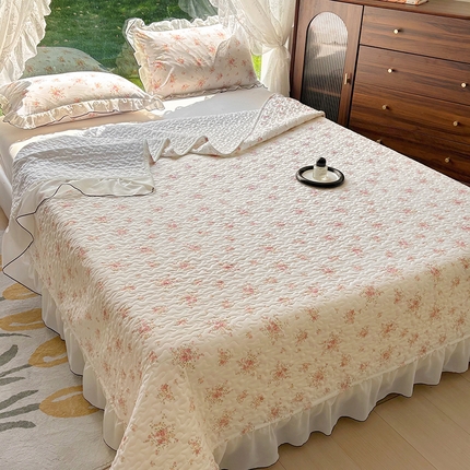 韩秀家纺 2025新款韩版花边双层纱水洗棉夹棉床盖针织棉泡泡棉床盖三件套蕾丝花边枕套 秋水伊人