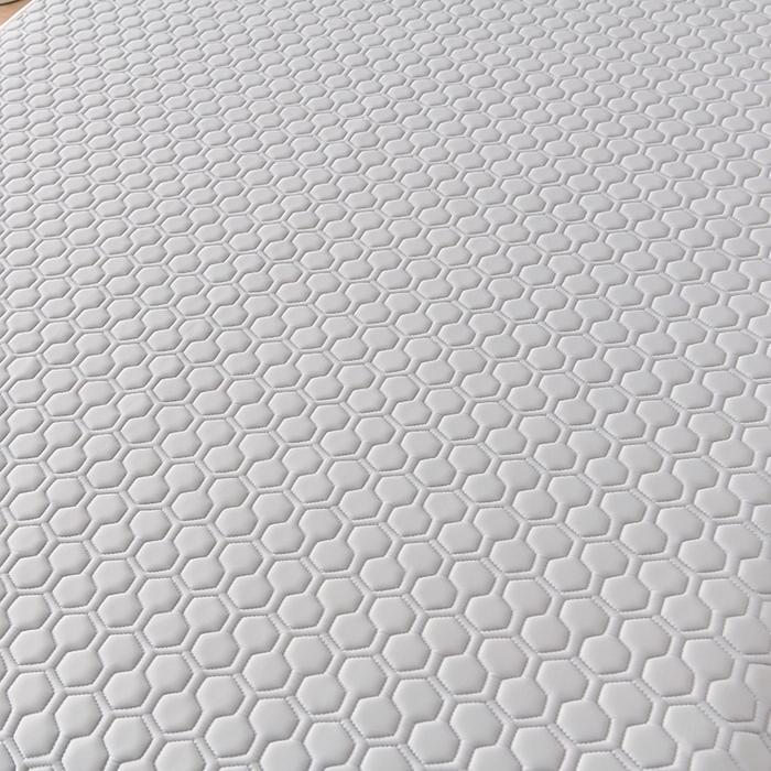 91家纺网 家纺一手货源 找家纺 畅畅家纺 2025新款夏季凉感丝足球花纯色凉席夏被四件套 足球花-陨石灰