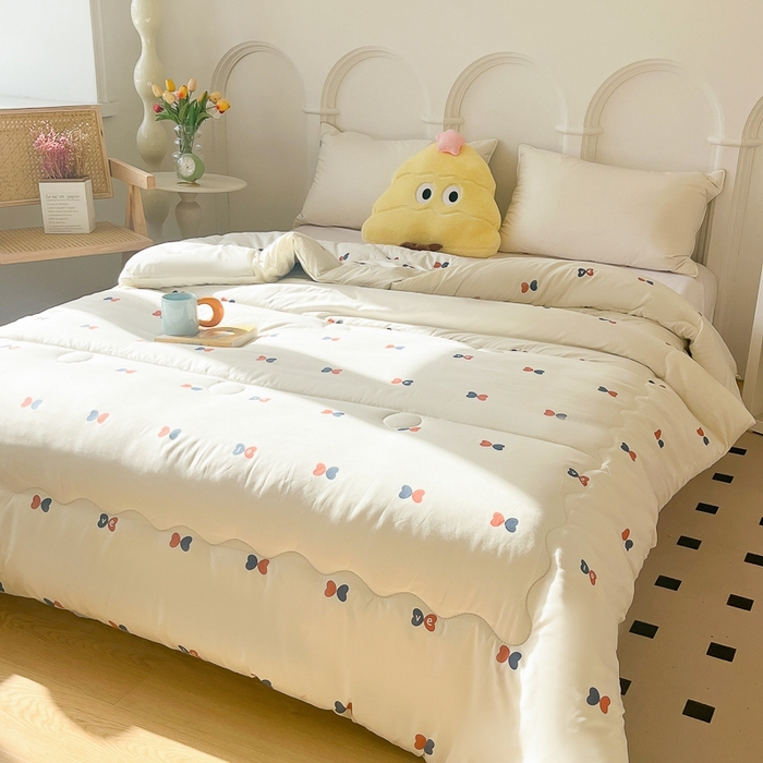 91家纺网 家纺一手货源 找家纺 百花王2025新款原棉大豆被被子被芯 爱心红兰