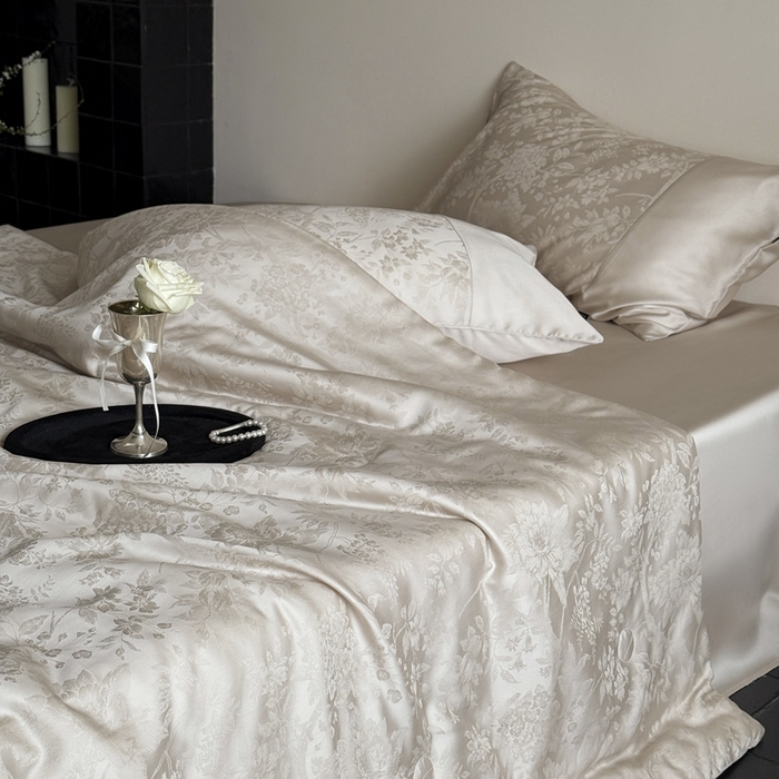 91家纺网 家纺一手货源 找家纺 鹿班家居 2025年夏季60S莱赛尔提花夏被系列-原野【标准会员-20元】 原野-香槟