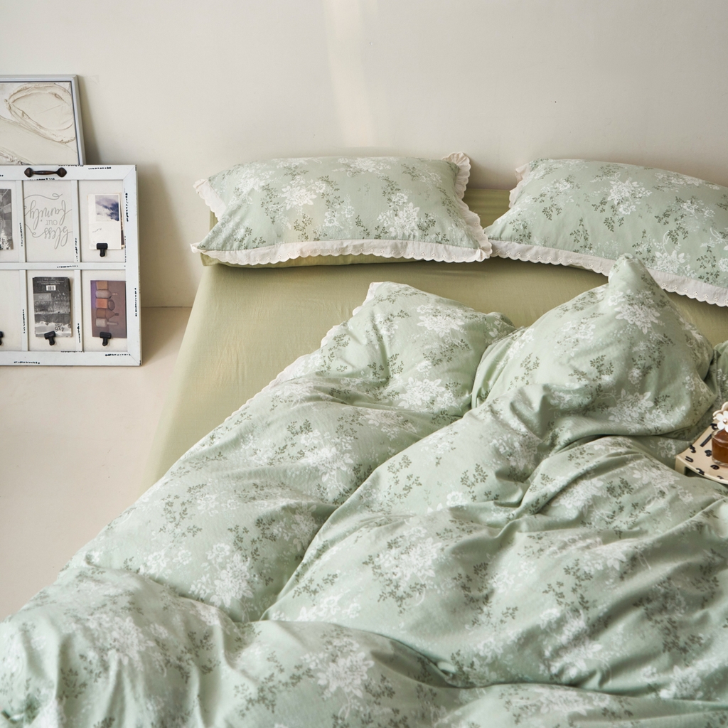 91家纺网 家纺一手货源 找家纺 漫仙阁家纺 2025新款双层纱花边款韩版四件套 绿意