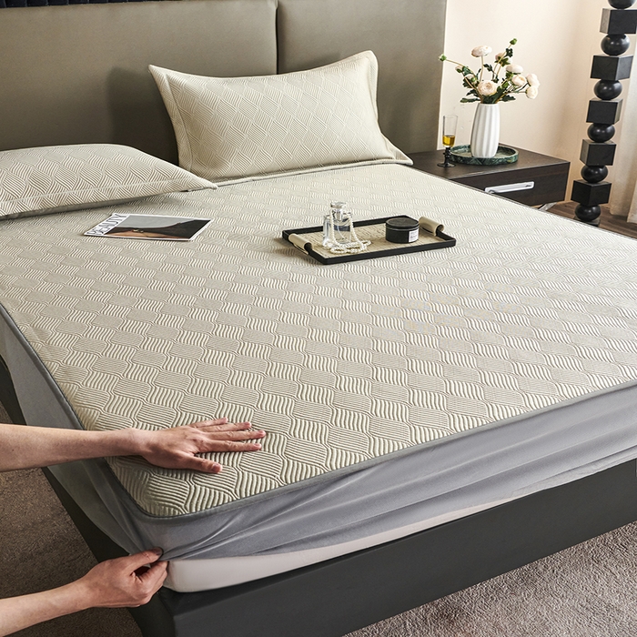 91家纺网 家纺一手货源 找家纺 桂雅居 2025新款高科技冷凝高分子超速凉感软席三件套 香槟金