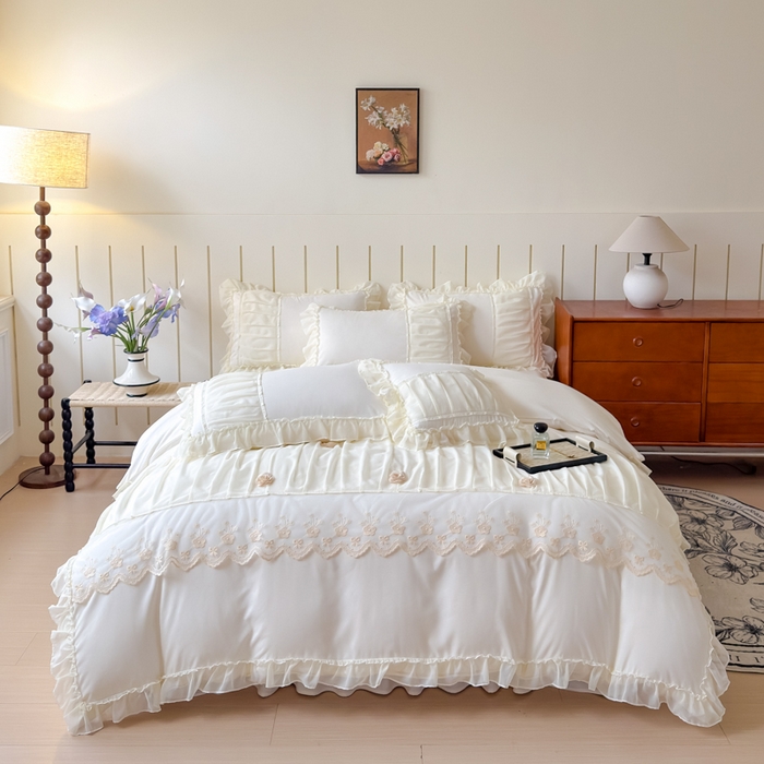 91家纺网 家纺一手货源 找家纺 狂想家 2025高定蕾丝糯小棉安妮系列四件套 奶昔白