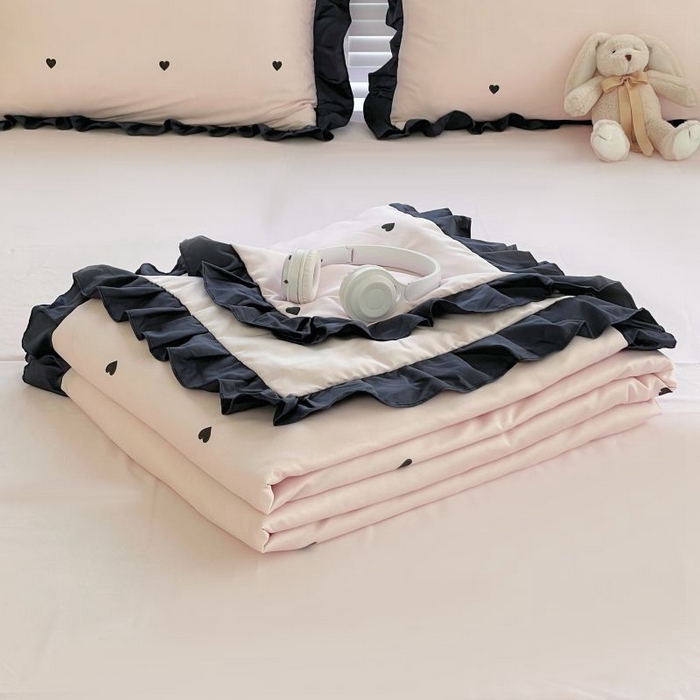 91家纺网 家纺一手货源 找家纺 绣女坊  2025新款水洗天丝夏被四件套 粉色爱心