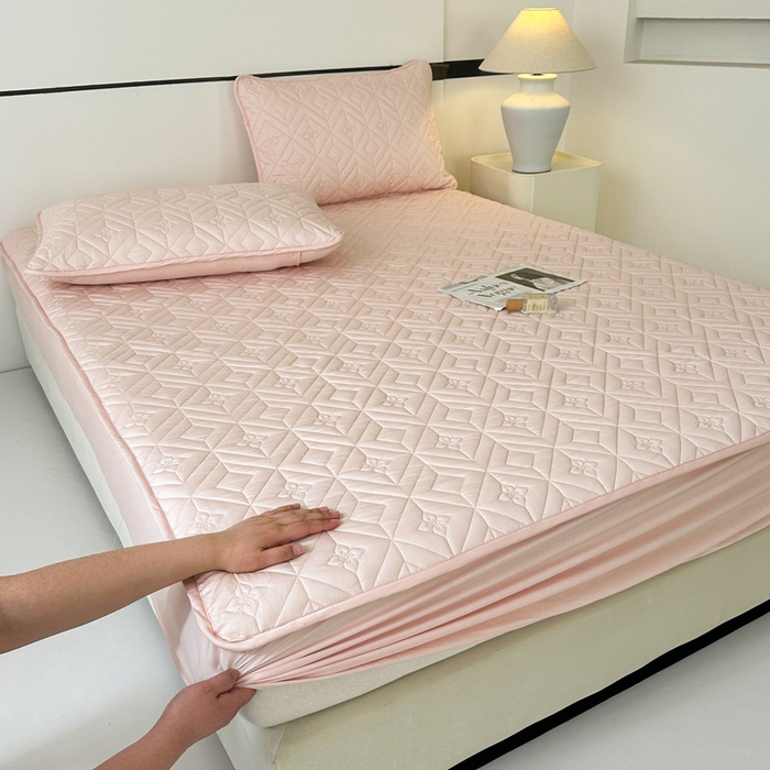 91家纺网 家纺一手货源 找家纺 云雀   2025新款舒适莱赛尔天丝夹棉床笠 菱格床笠-玉粉