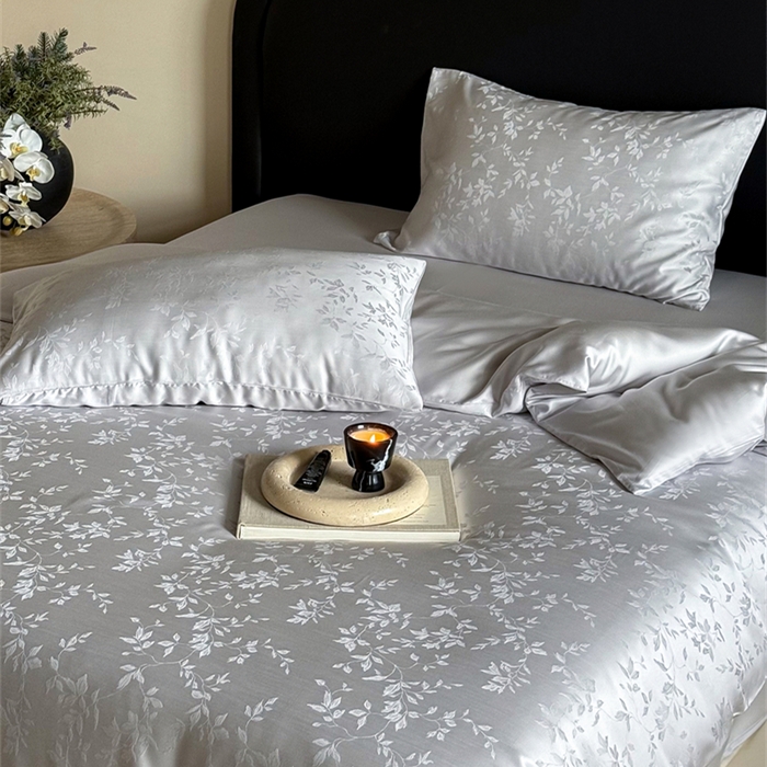 91家纺网 家纺一手货源 找家纺 FORTWO2025新款60支兰精天丝浮雕提花四件套		 慕光