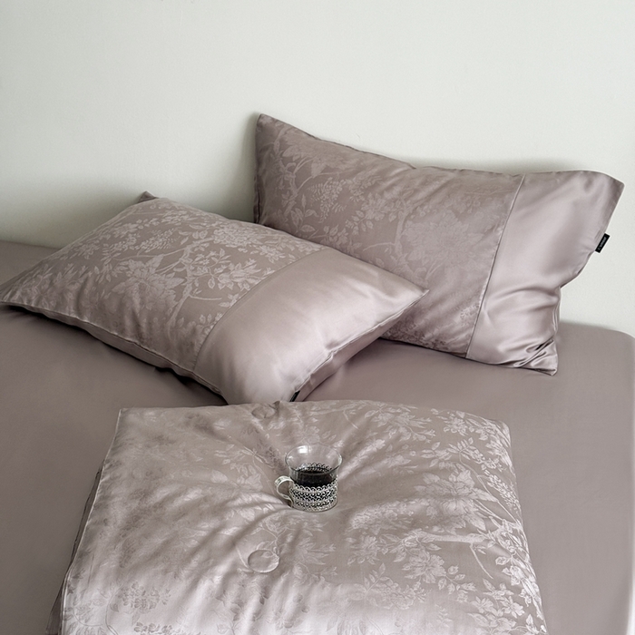 91家纺网 家纺一手货源 找家纺 鹿班家居 2025年夏季60S莱赛尔提花夏被系列-原野【标准会员-20元】 原野-豆沙